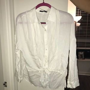 Cute white long sleeve blouse